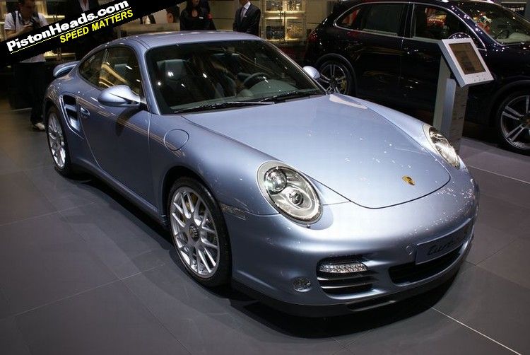 Yup the all new 911 Turbo S has appeared at the Geneva motor show 