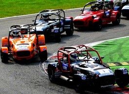 PistonHeads sponsor the 2010 Academy