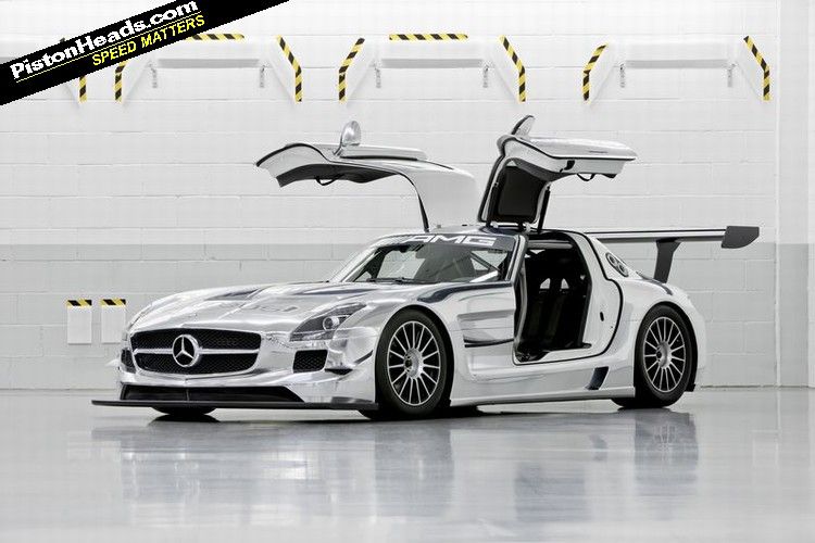 the SLS AMG GT3 can be served successively Mercedes has also released