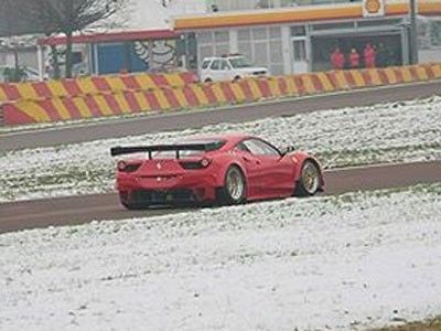Ferrari 458 Italia GT2 Caught On Camera