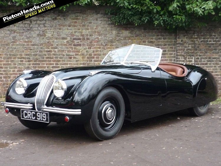 digital camera just does not do the beauty of this Jaguar XK120 justice