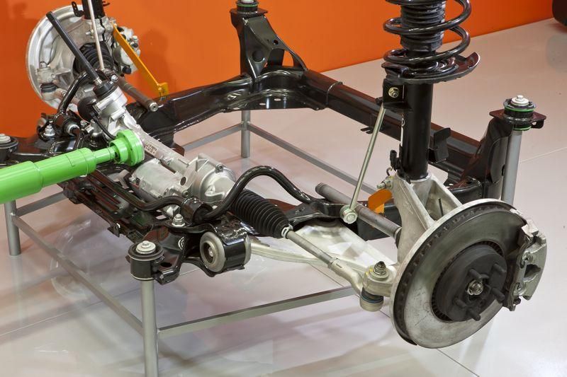 Click to enlarge The Evoque's 4x4 chassis front...