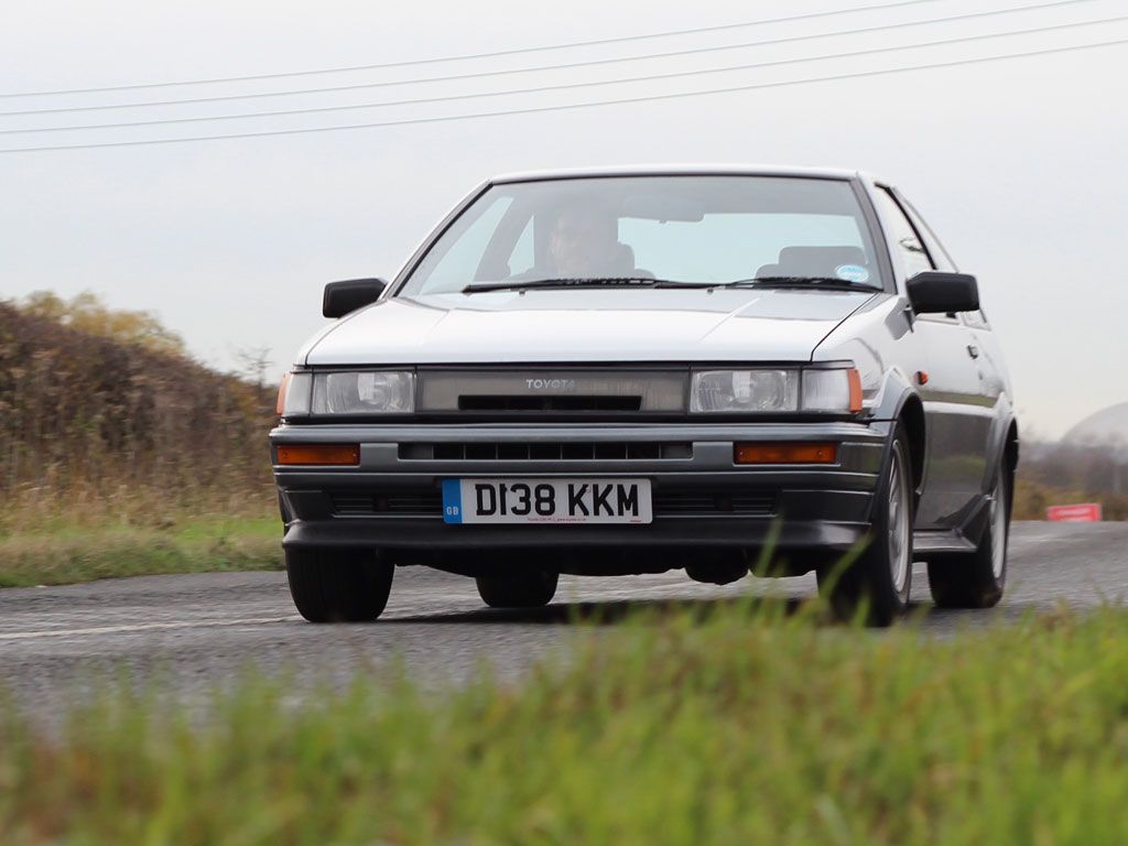 ToyotaAE86_002.jpg