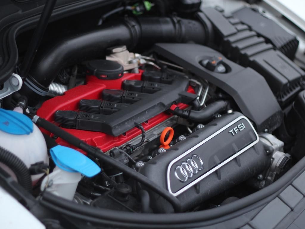 Five cylinders, turbo, 4WD ... sound familiar?