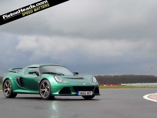  Lotus Exige S I mean who ever countenanced the idea of a 1176kg Exige