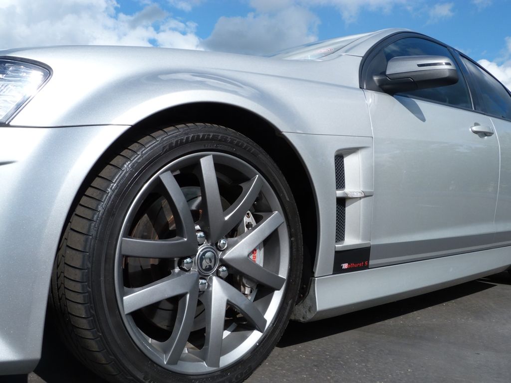 Vauxhall Vxr8 Bathurst S Review Autocar