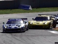 Chrome-wrapped Ferrari 458 won GT class