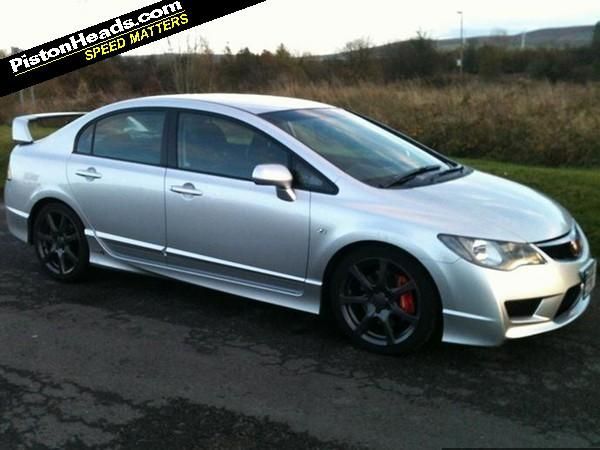 spotted-honda-civic-type-r-fd2-pistonheads