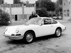 So, pedants, is this, as claimed, the first 911?