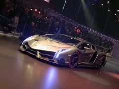 Its cover blown, the Veneno is now officially official