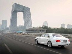Flying Spur on unusually quiet Beijing streets
