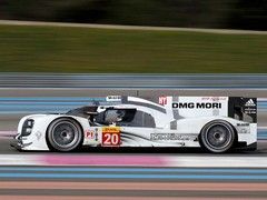 Click to enlarge Petrol and diesel very close in WEC
