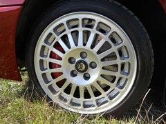 Click to enlarge Trouble lurks behind those lovely wheels