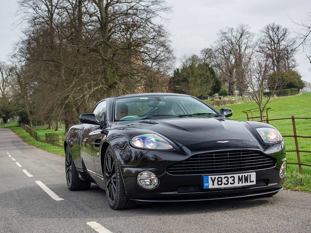 aston martin vanquish manual: driven | pistonheads