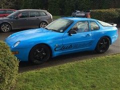 Not the best photo for selling a £25K Porsche