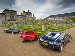 Classics, heroes and supercars at Wilton!