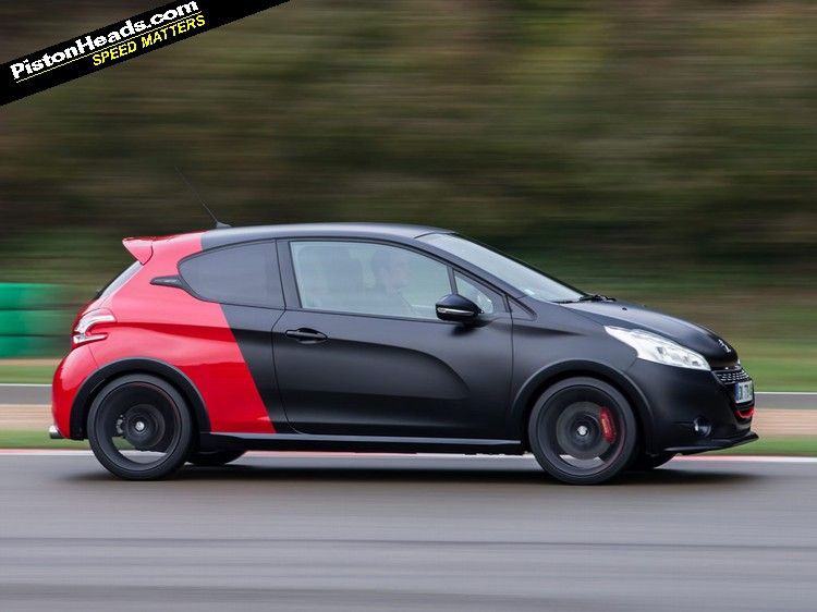 Peugeot 208 GTi 30th (2014-2015) Review