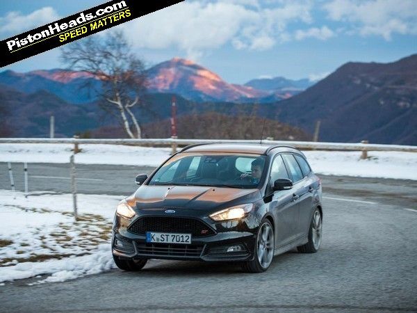 Ford focus in casino royale #7