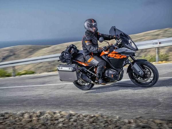 ktm 1050 adventure r