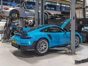 Porsche UK Operations Workshop: PH Meets