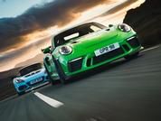 Porsche 911 GT3 RS vs Lotus Exige Sport 410