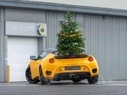 Lotus wishes fans a Merry Driftmas