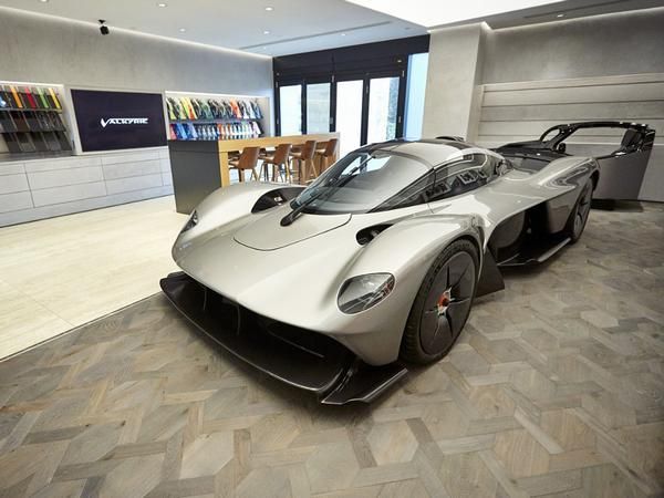 Options for Aston Martin Valkyrie include track pack, exposed carbon