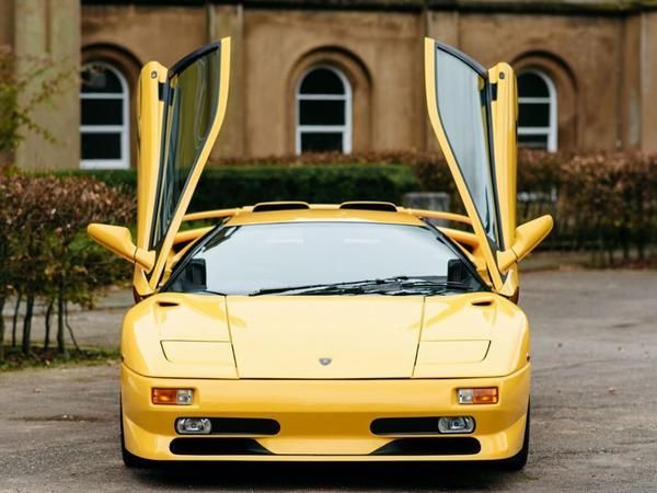 Lamborghini Diablo SV | Showpiece of the Week | PistonHeads UK