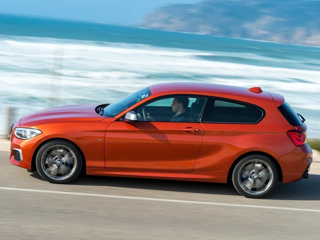 BMW F20 M135i Review by Car Advice - autoevolution