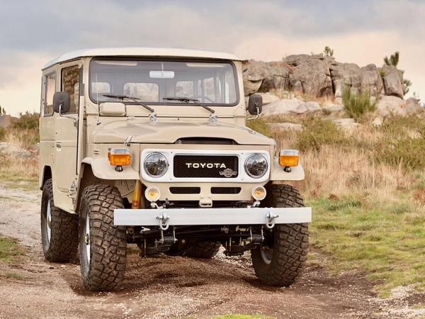 エジプト　ウシャブティー　I40-2 Legacy Overland rejuvenates FJ40 with GM V8 - PistonHeads UK