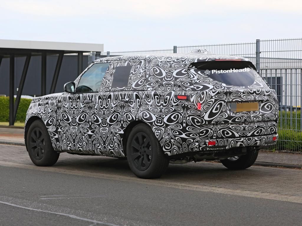 Groundbreaking new Range Rover breaks cover - PistonHeads UK