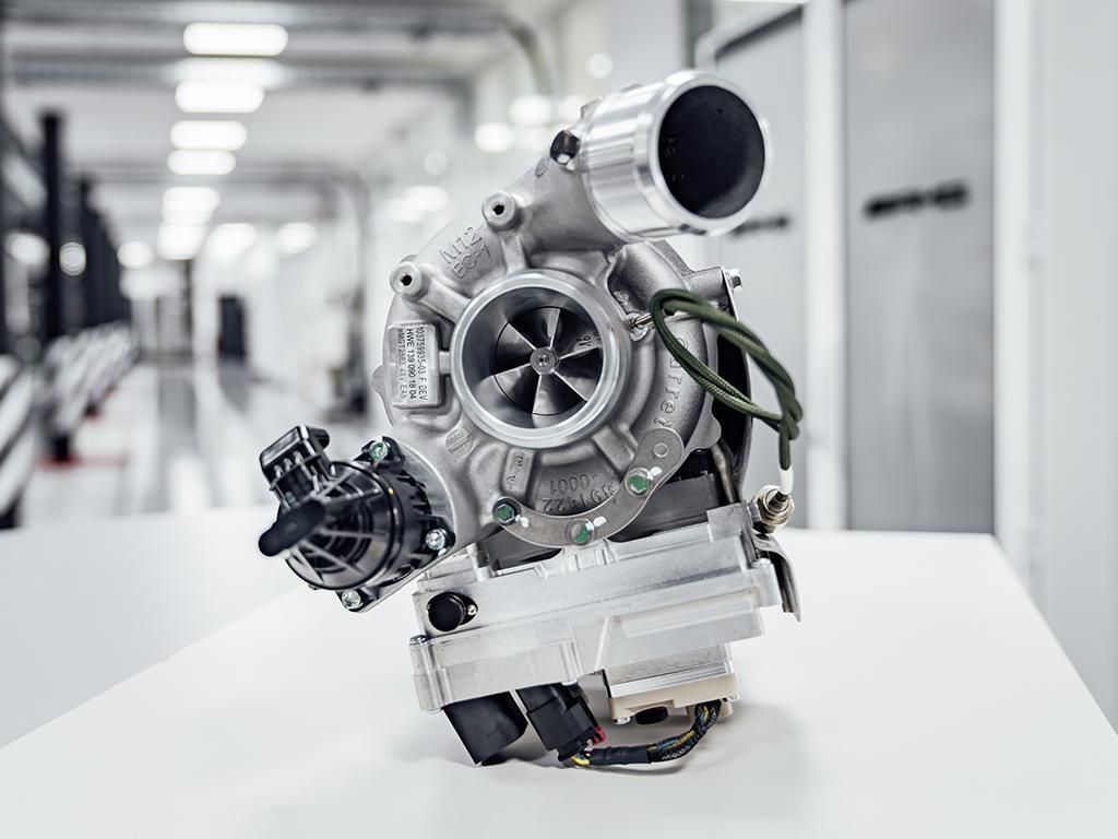 Turbocharger: What are its advantages, and what is turbo lag?