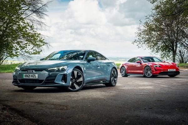 Porsche Taycan 4S vs. Audi e-tron GT - PistonHeads UK