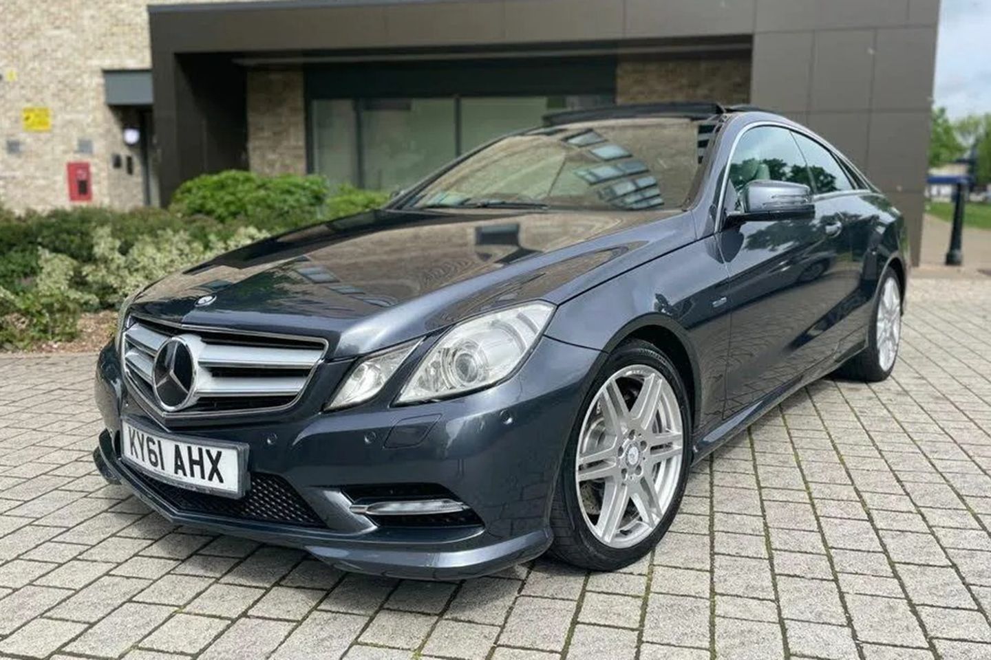 Mercedes e500 deals