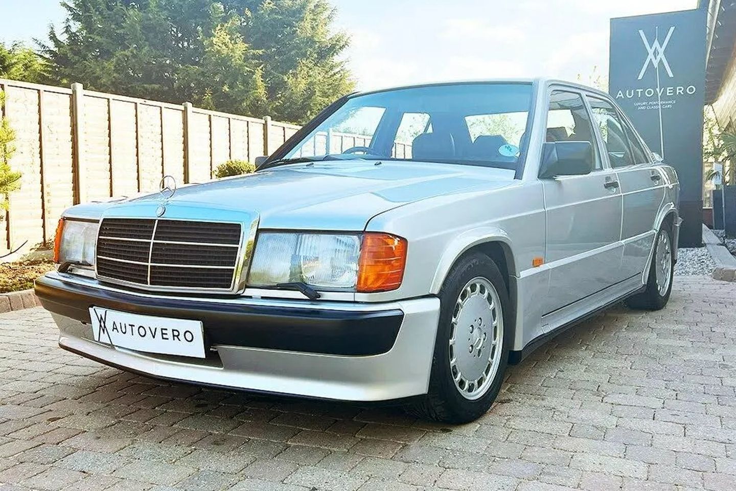 Поиск: MERCEDES-BENZ E