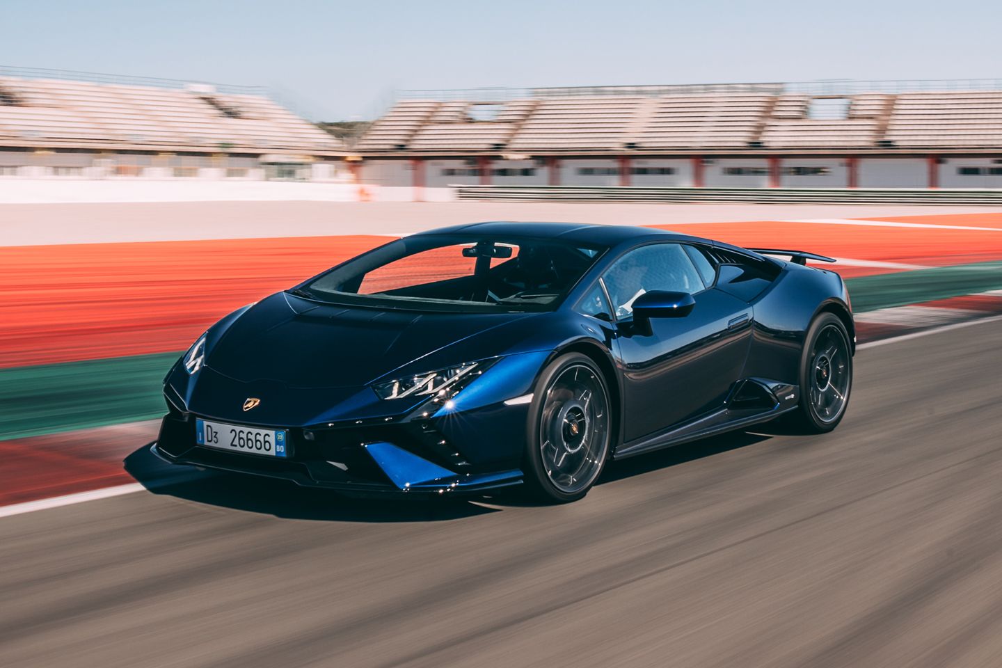 2022 Lamborghini Huracan Tecnica first international drive review