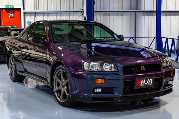 R34 Nissan Skyline Now Legal For Import But Americans Still Can't Have A  GT-R