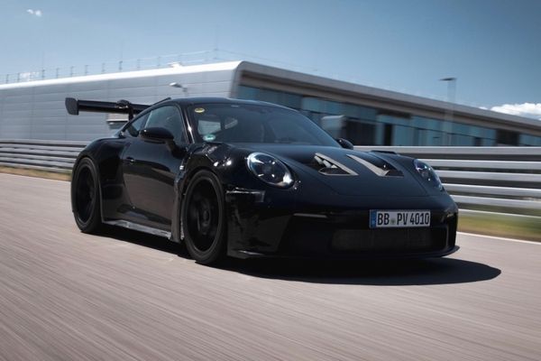 New Porsche 911 GT3 RS revealed with 525hp - PistonHeads UK