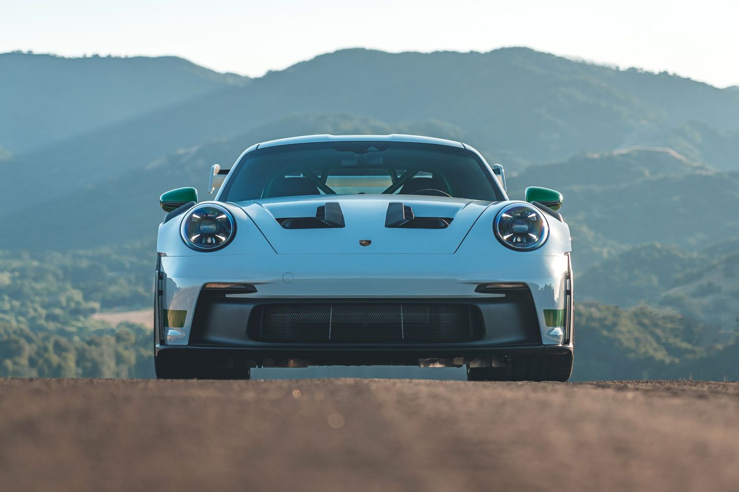 Porsche keeps things au naturel with hot, new 911 GT3 RS