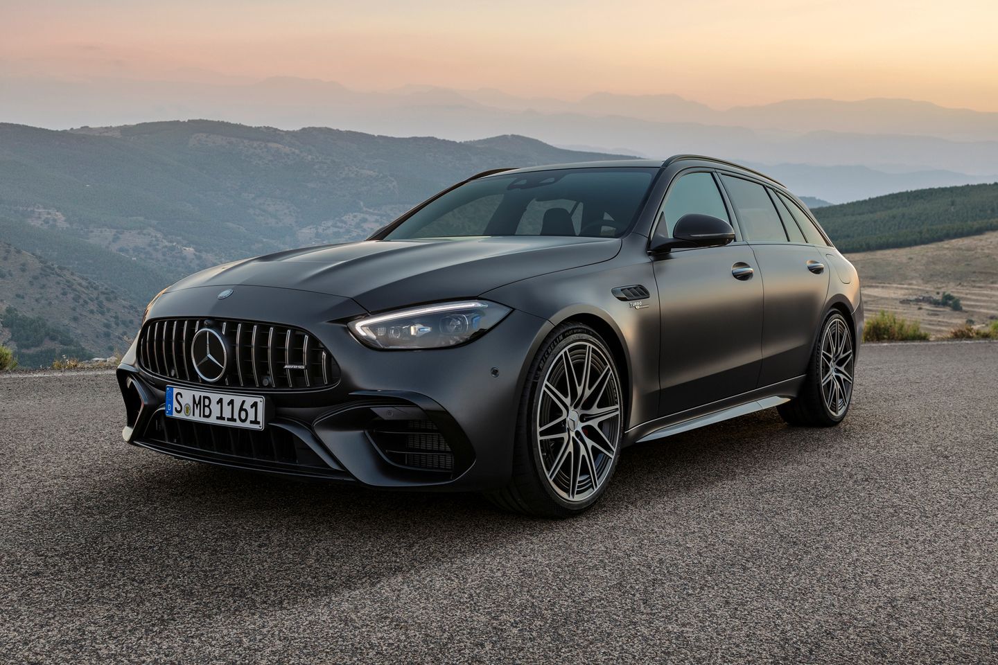 New 2.0-litre Mercedes-AMG C63 officially unveiled - PistonHeads UK