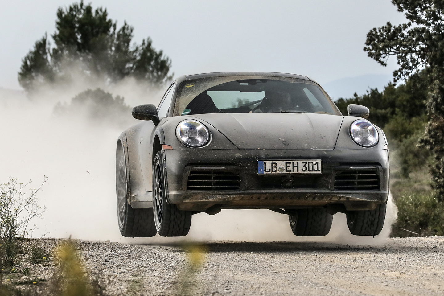 Porsche confirms 911 Dakar!