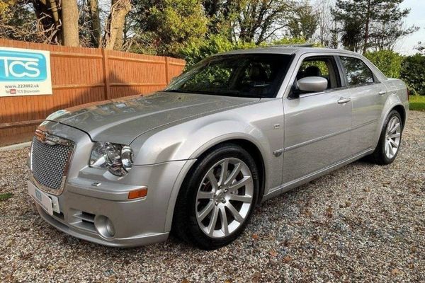 Chrysler 300C SRT-8  Spotted - PistonHeads UK