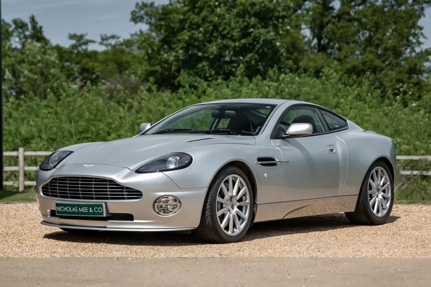 Superb manual Aston Vanquish S for sale