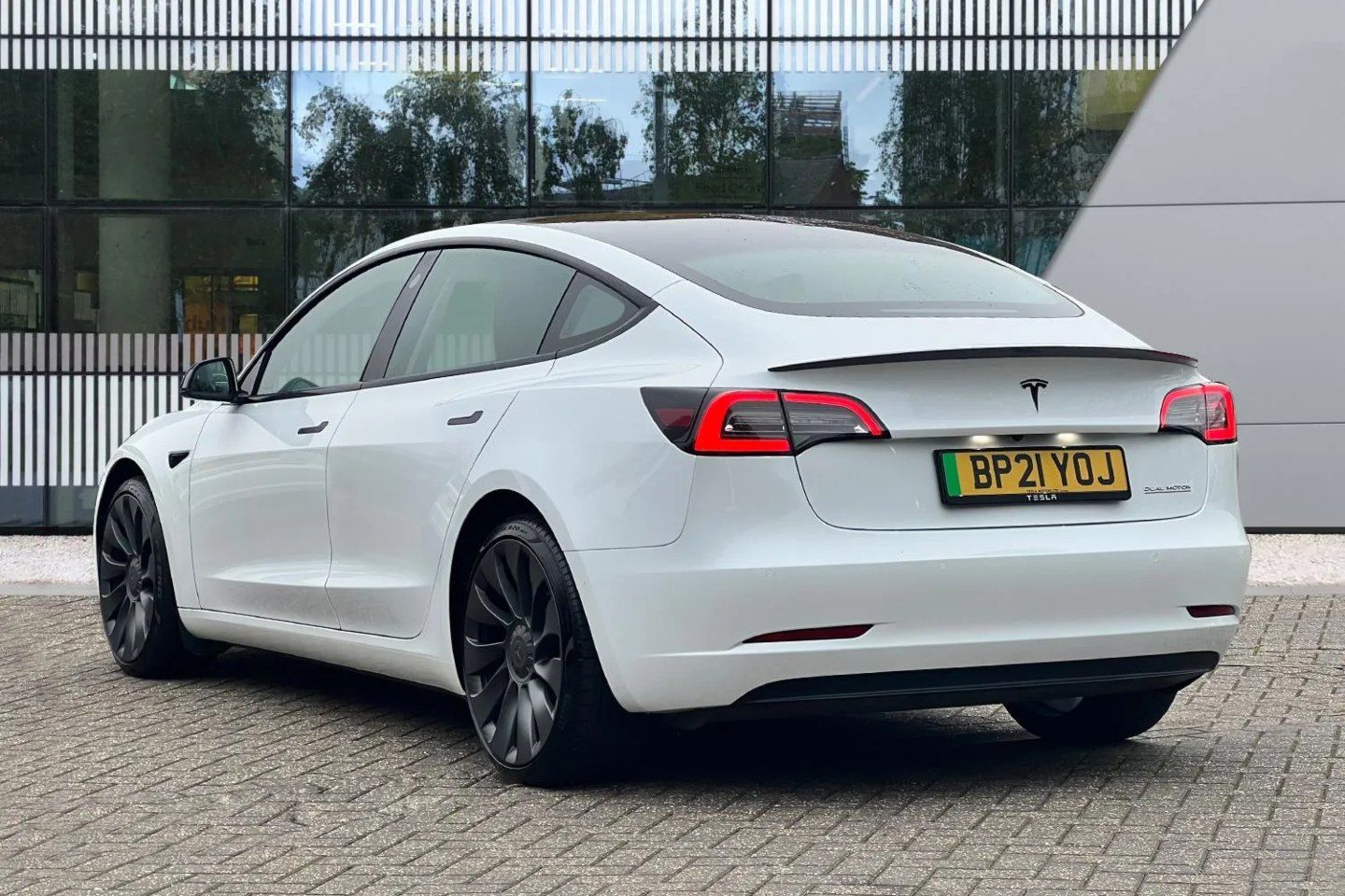 Tesla Model 3 Buyer's Guide (from March 2019)