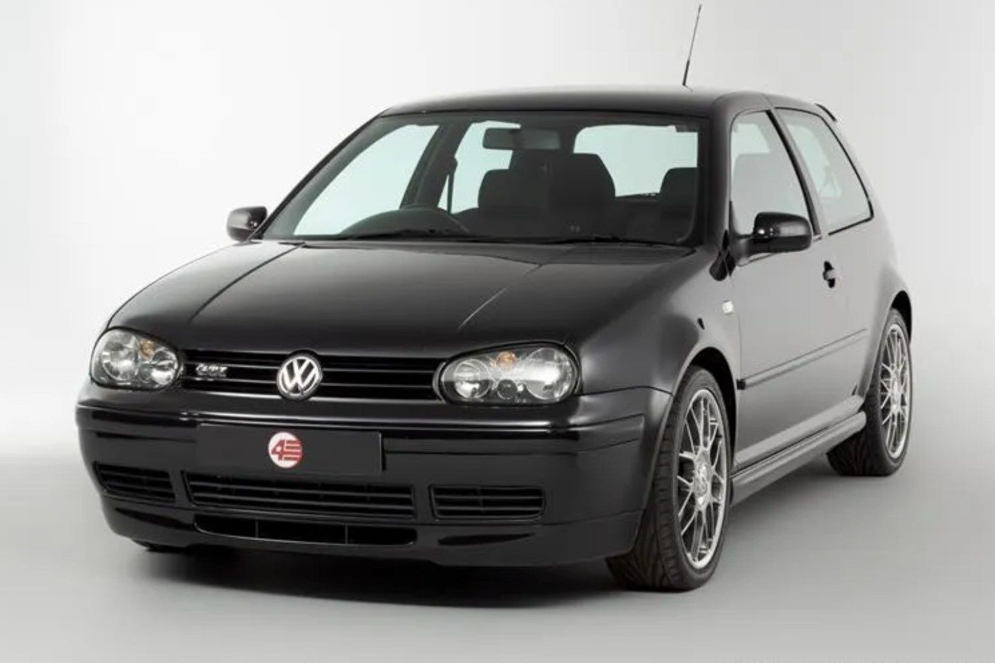 MK4 On The Floor - Volkswagen Golf R32