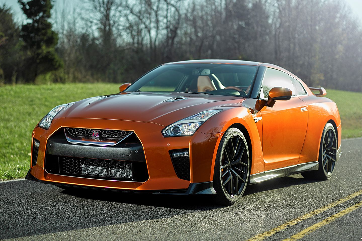 R36 Nissan GT-R Mixes Digital Grand Touring Goodness With Clean