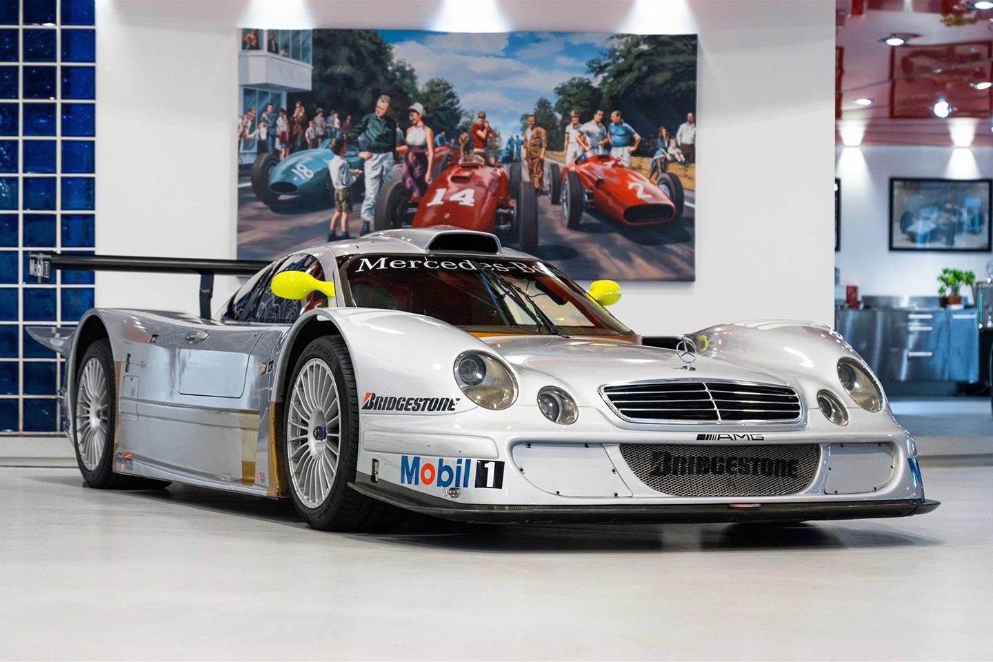 The Mercedes-Benz CLK GTR Is One Of The Craziest V12-Powered Cars Ever Made