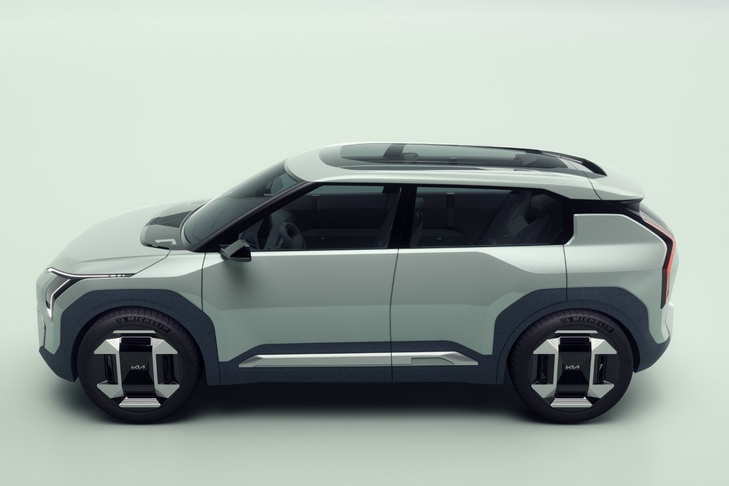 Kia Reveals EV3 And EV4 Concepts, Production EV5 - PistonHeads UK