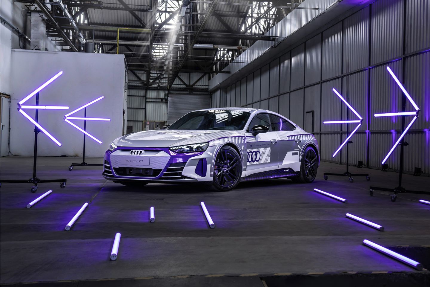Audi unveils 'Ice Race Edition' RS e-tron GT - PistonHeads UK