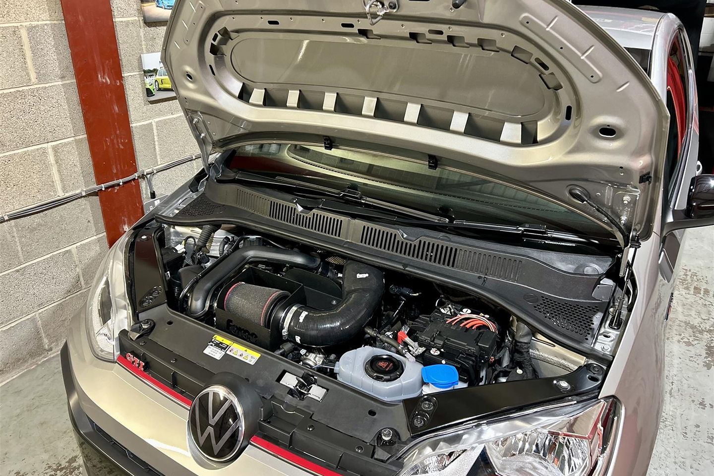 Vw up outlet gti engine